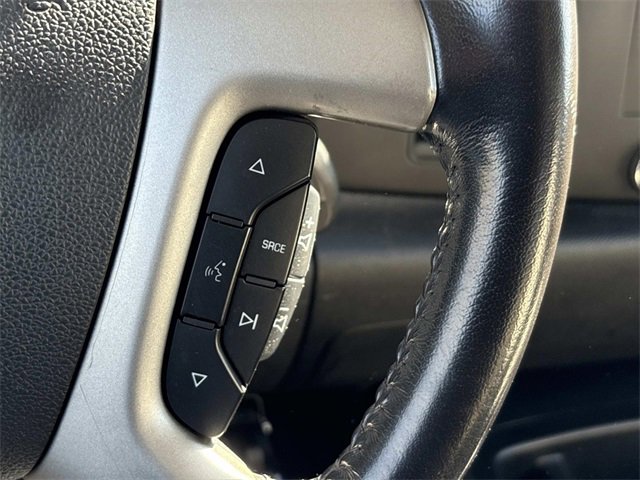 Used 2007 GMC Sierra 2500 SLE w/ EZ-Lift Tailgate Package image 29