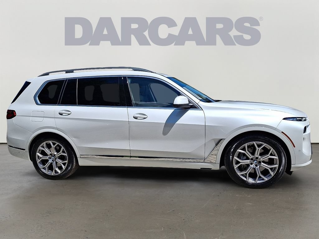 Used 2025 BMW X7 xDrive40i w/ Executive Package AWD/4WD image 7
