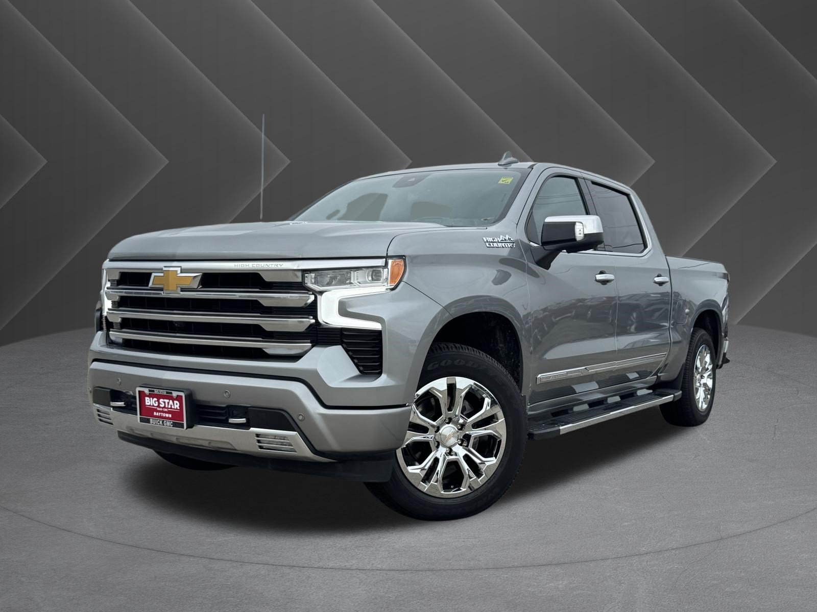 Used 2024 Chevrolet Silverado 1500 High Country w/ Technology Package AWD/4WD image 2