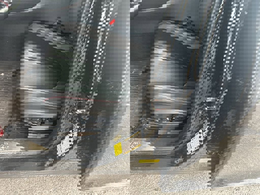 Used 2022 Lexus UX 250h F Sport w/ F Sport Premium Package image 11