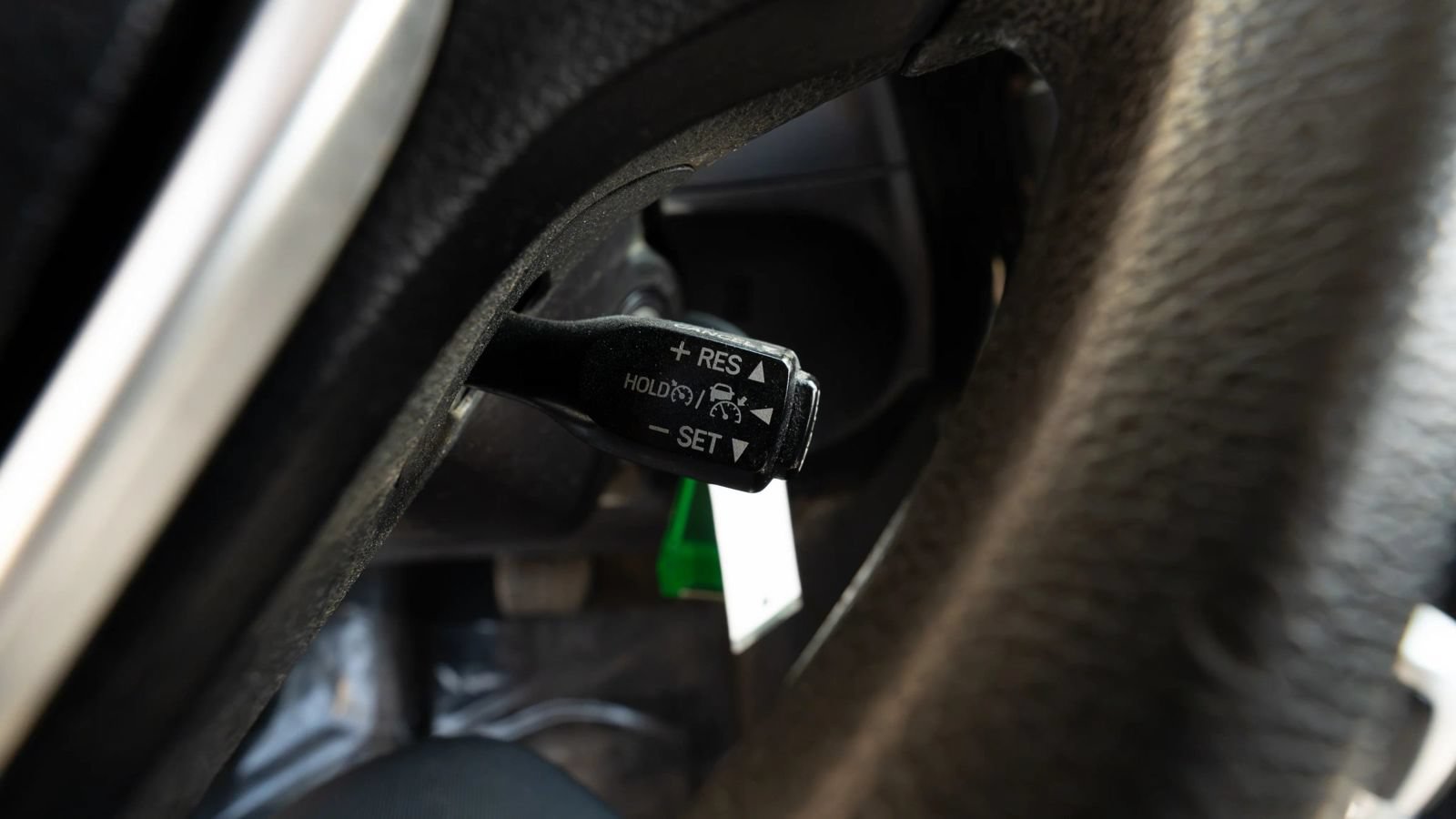 Used 2019 Toyota Corolla LE FWD image 38