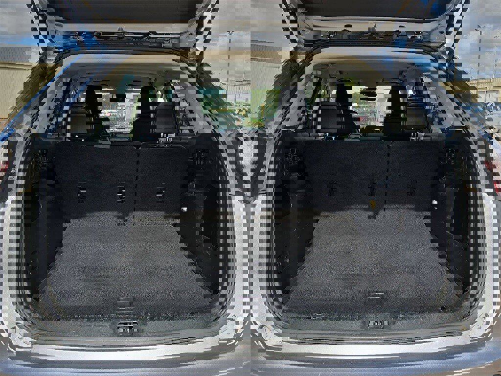 Used 2023 Ford Edge SEL image 12