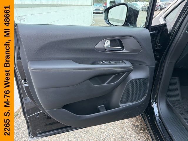 New 2026 Chrysler Voyager LX FWD image 26