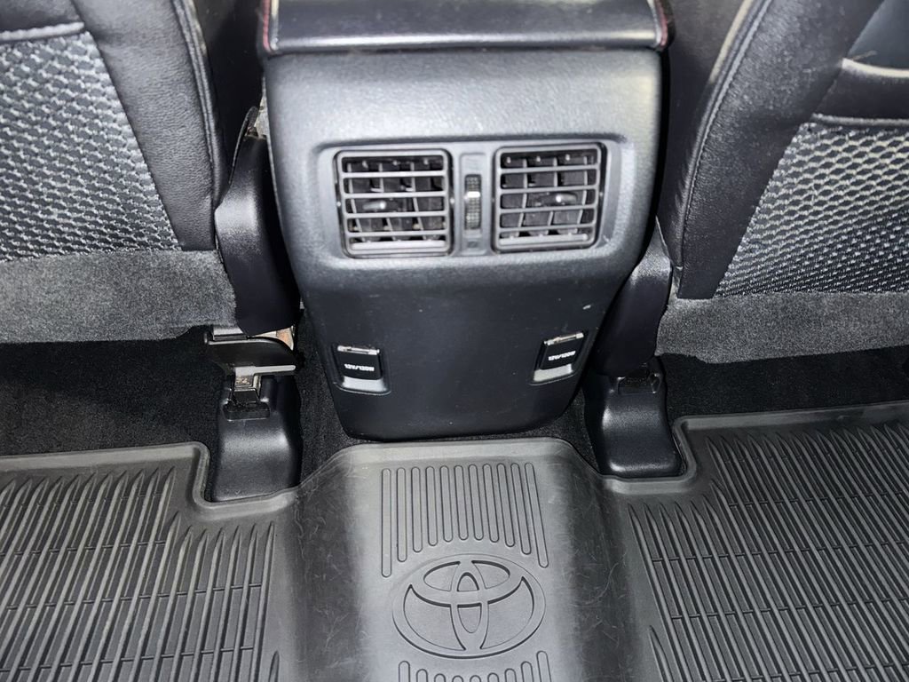 Used 2018 Toyota 4Runner TRD Off-Road Premium w/ Wilderness Package image 32