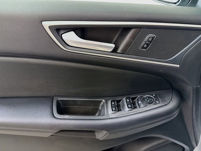 Used 2024 Ford Edge SEL w/ Convenience Package image 17