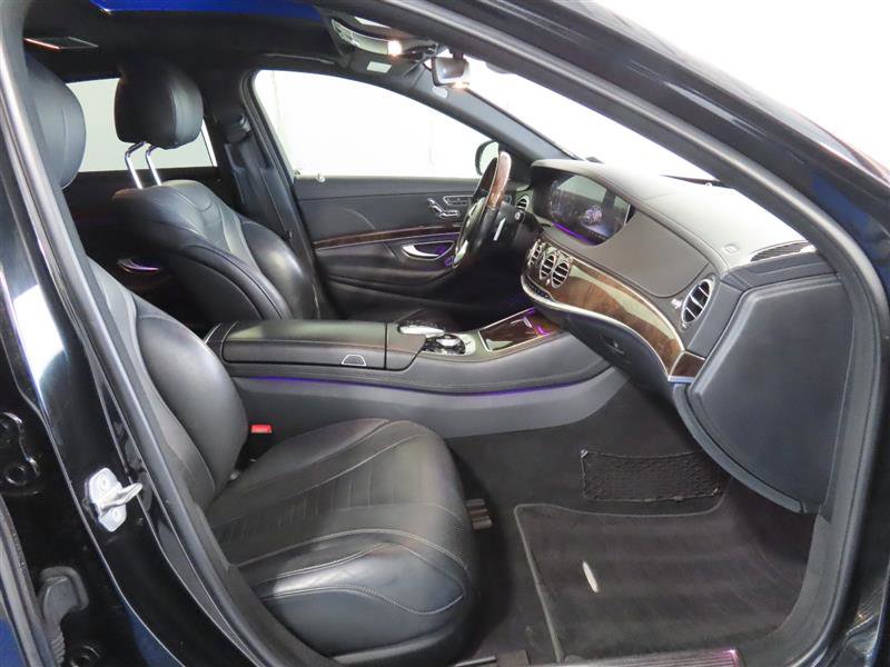 Used 2018 Mercedes-Benz S 560 4MATIC Sedan image 43