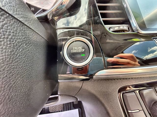 Certified 2018 Buick Encore Preferred FWD image 16