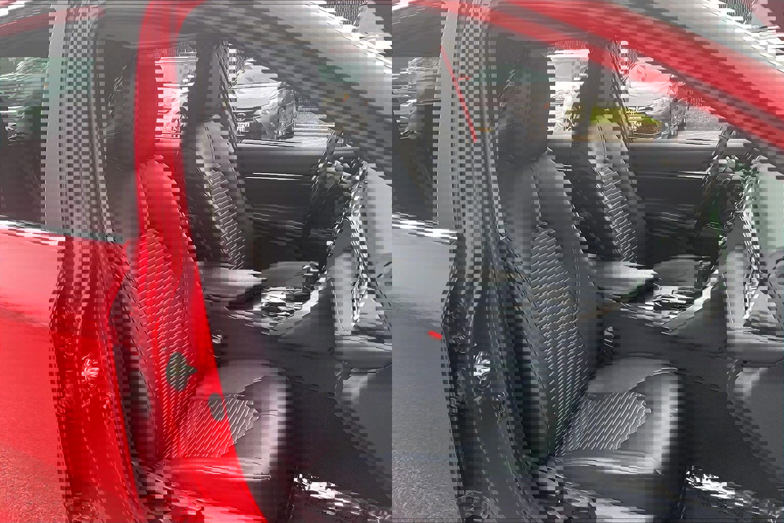 Used 2020 Toyota Camry SE image 9