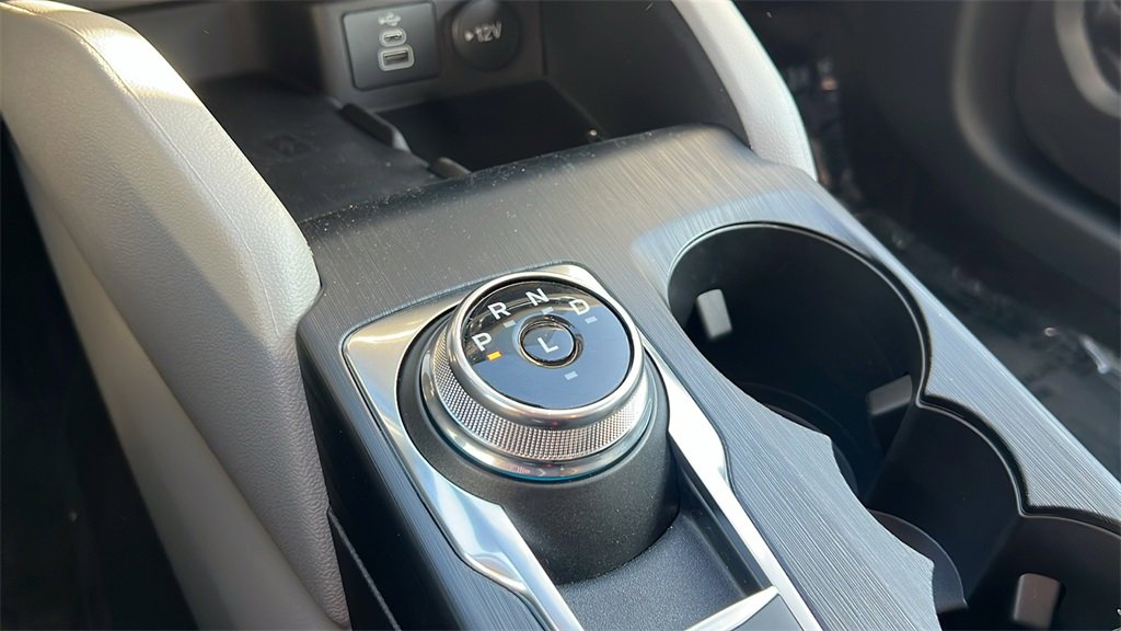 New 2025 Ford Escape SE w/ PHEV Premium Package image 22