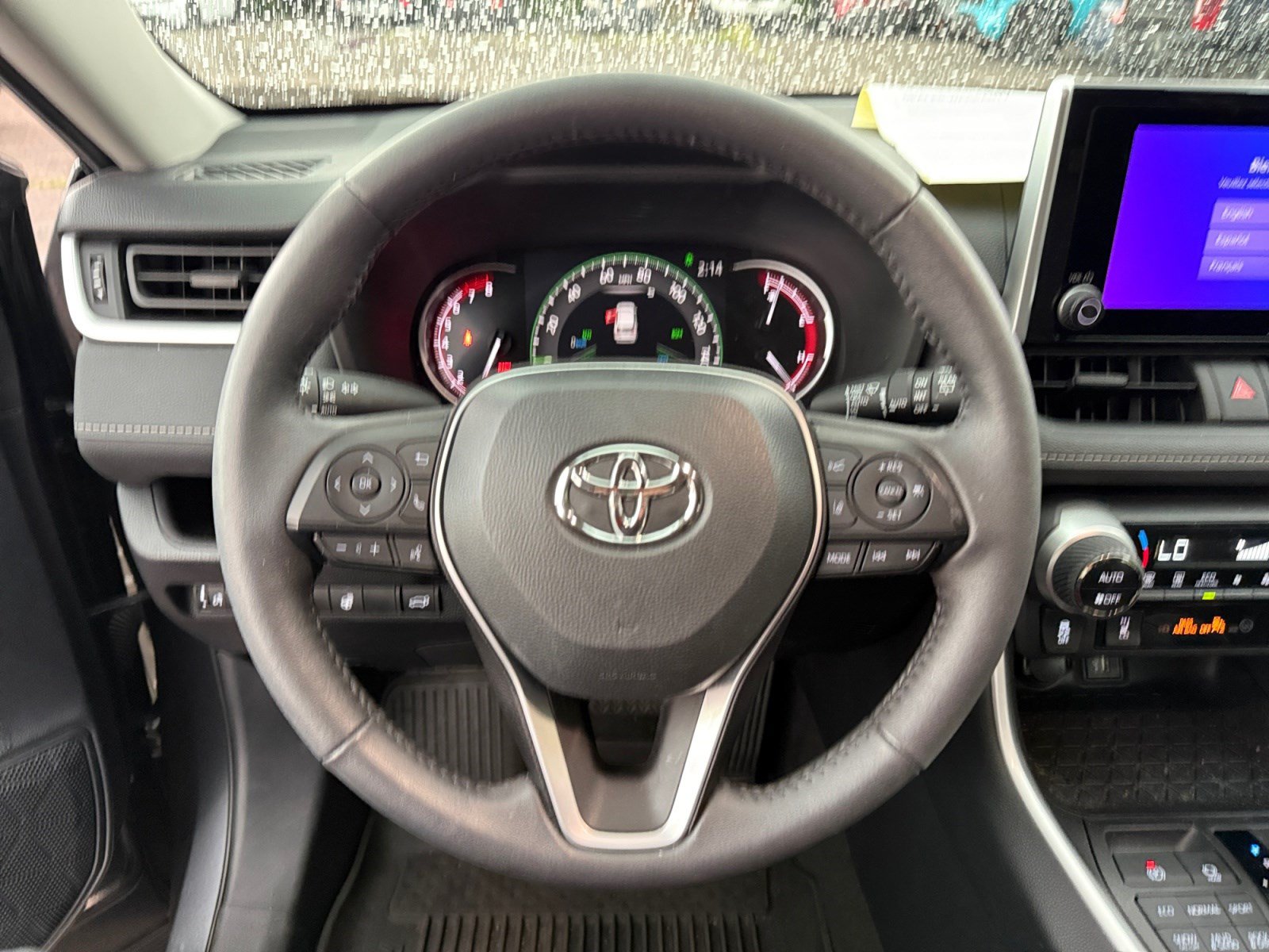 Used 2023 Toyota RAV4 XLE w/ Convenience Package AWD/4WD image 9