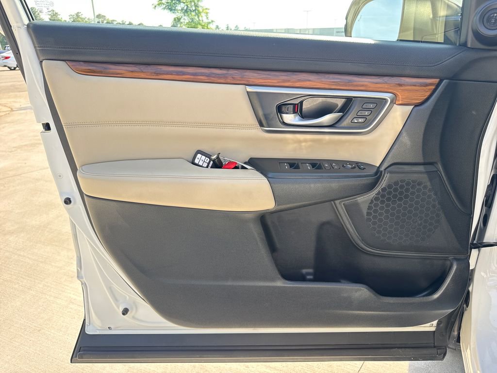 Used 2022 Honda CR-V Touring image 14