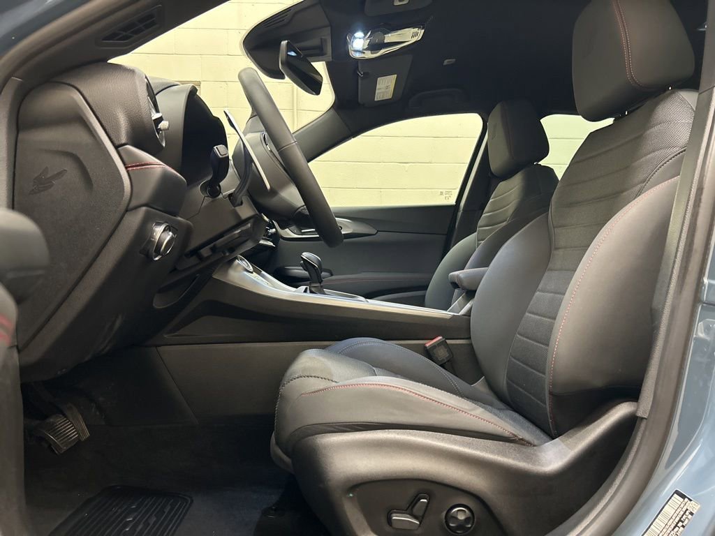 Used 2025 Dodge Hornet R/T image 7