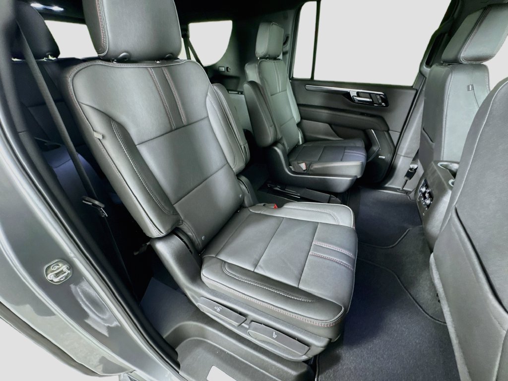 New 2026 Chevrolet Suburban RST w/ Comfort Package RWD image 30