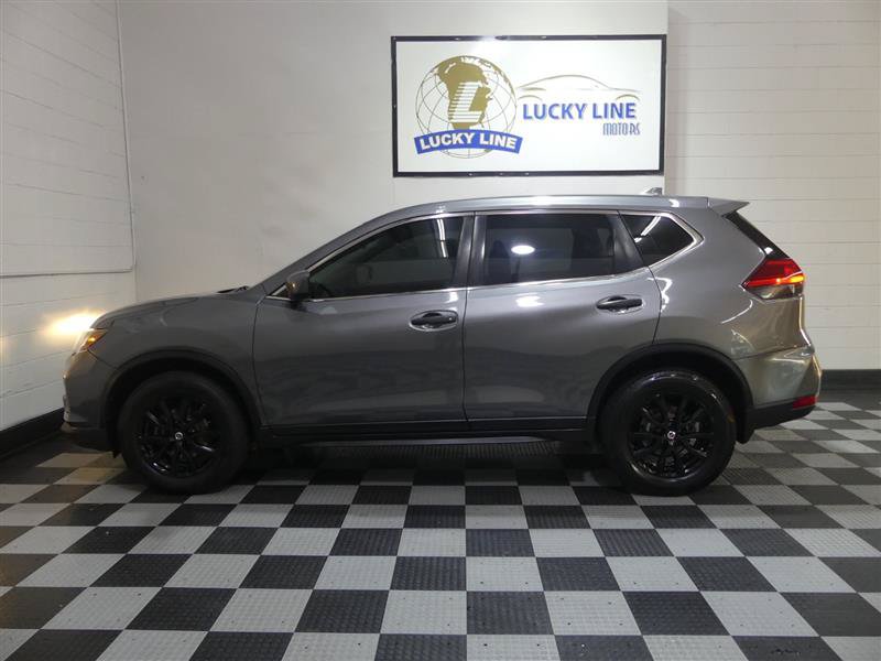 Used 2017 Nissan Rogue S AWD/4WD image 7