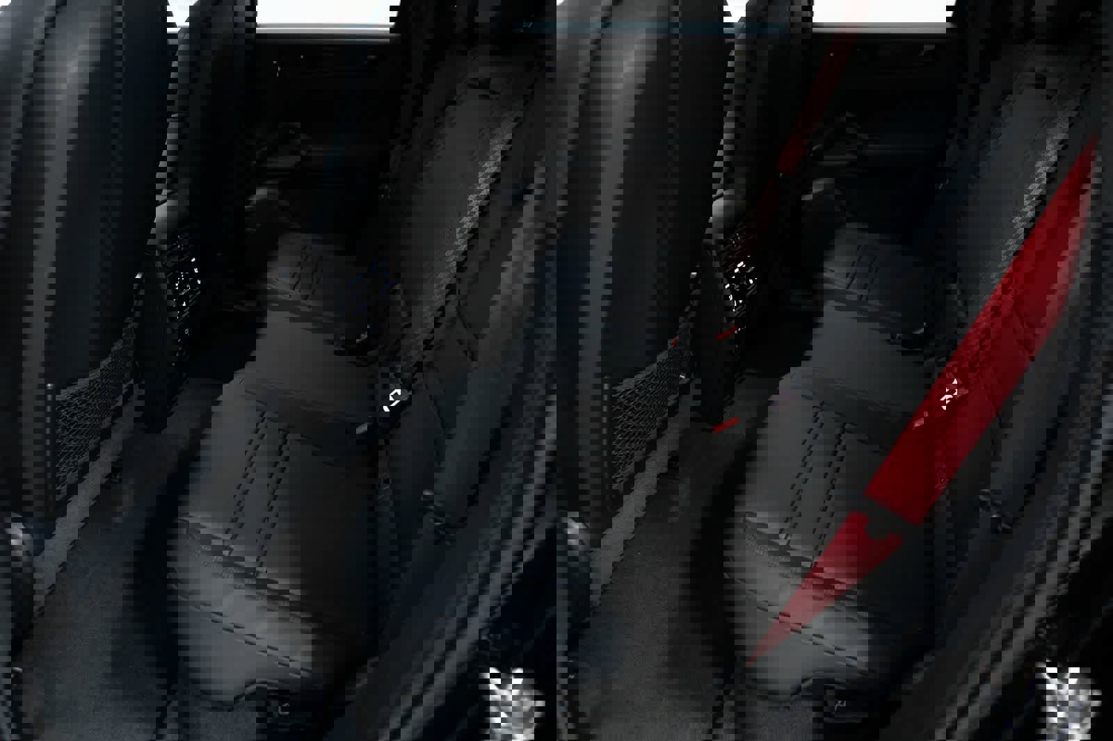 New 2026 Porsche Cayenne GTS AWD/4WD image 35