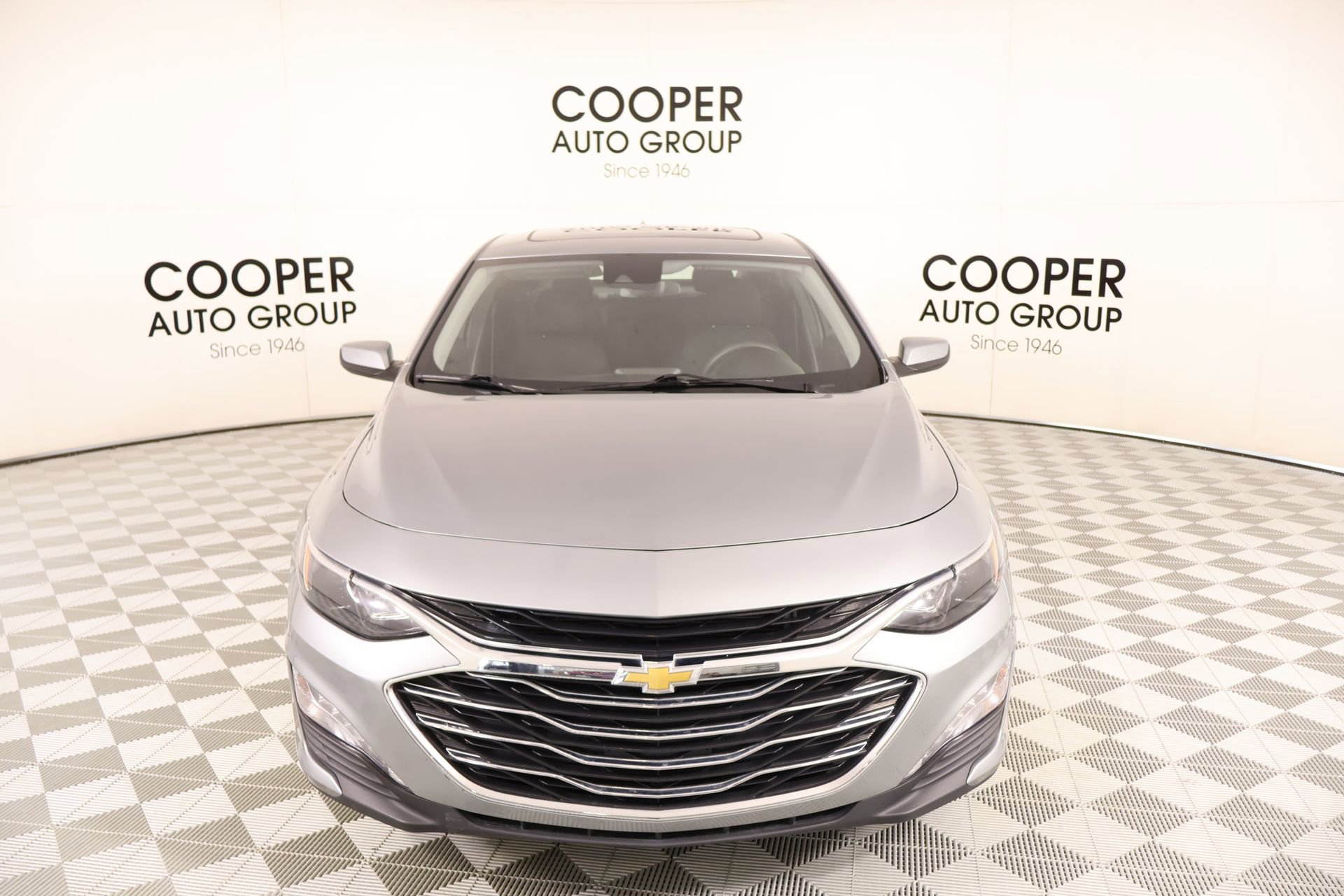 Used 2024 Chevrolet Malibu LT FWD image 9