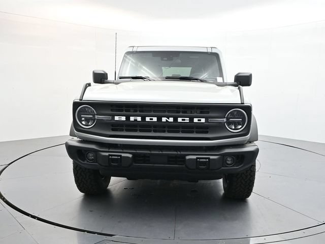 New 2026 Ford Bronco Big Bend w/ Black Diamond Package AWD/4WD image 2
