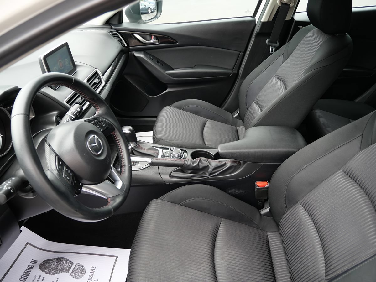 Used 2015 MAZDA MAZDA3 i Touring FWD image 10