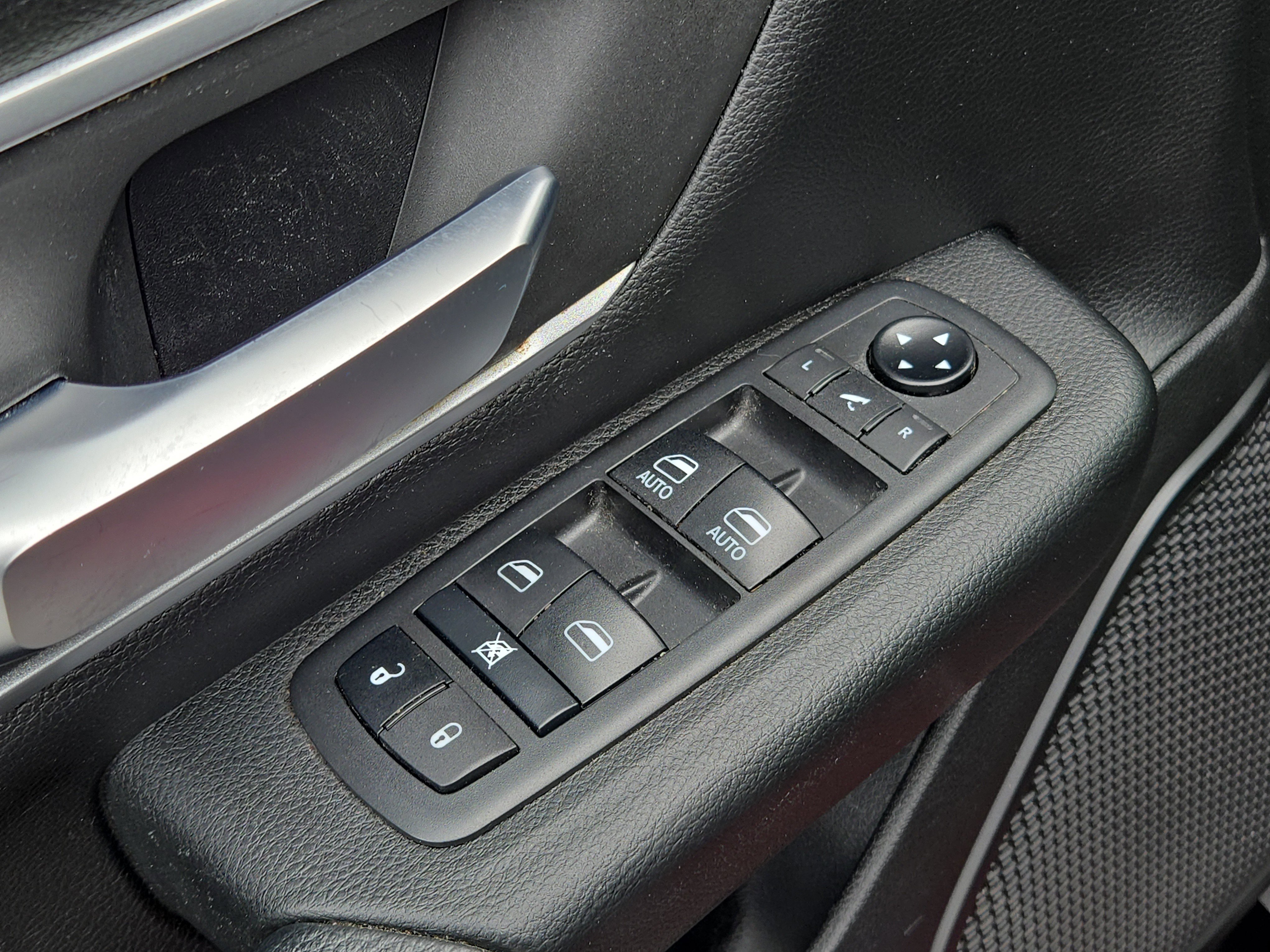 Used 2021 RAM 1500 Big Horn image 17