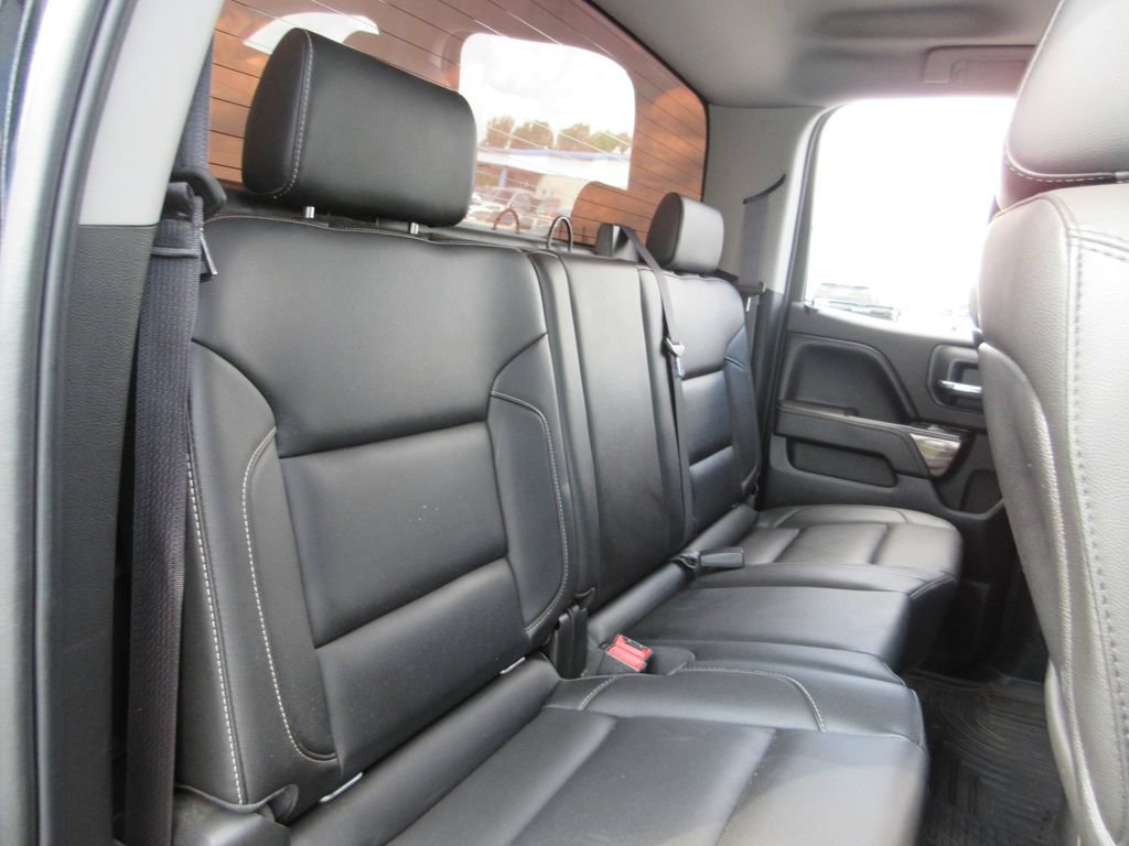 Used 2015 GMC Sierra 1500 SLE w/ SLE Value Package AWD/4WD image 23