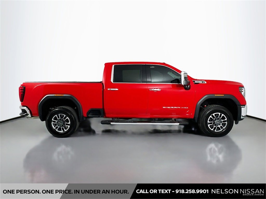 Used 2024 GMC Sierra 2500 SLT w/ SLT Premium Package image 4