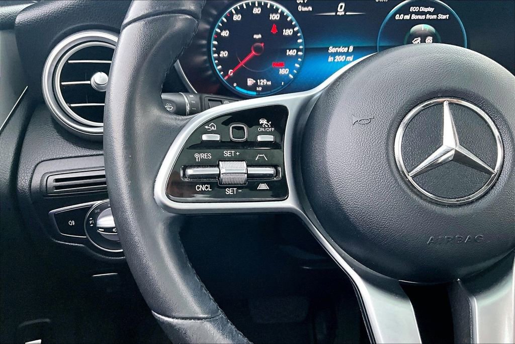 Used 2021 Mercedes-Benz GLC 300 4MATIC image 11