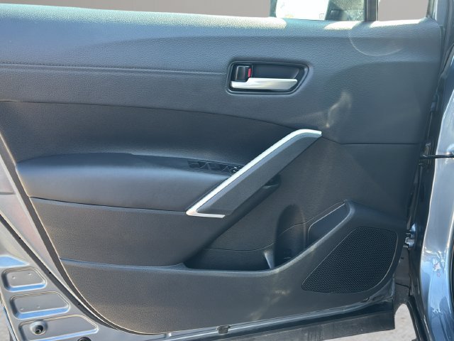 Used 2023 Toyota Corolla Cross AWD Hybrid w/ Convenience Package image 19