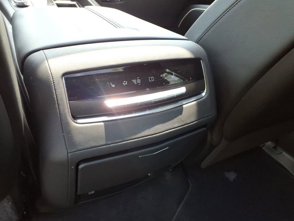Certified 2022 Cadillac Escalade Sport w/ Touring Package AWD/4WD image 24
