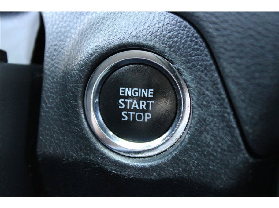 Used 2021 Toyota RAV4 XLE Premium AWD/4WD image 27