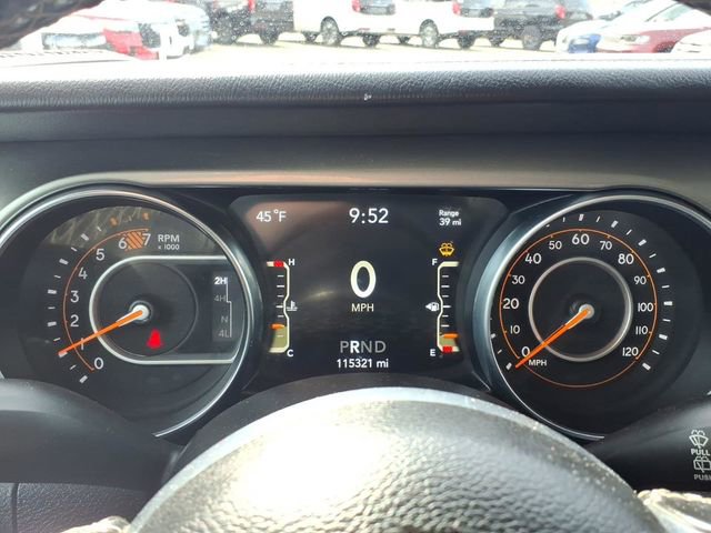 Used 2020 Jeep Wrangler Unlimited Sahara image 20