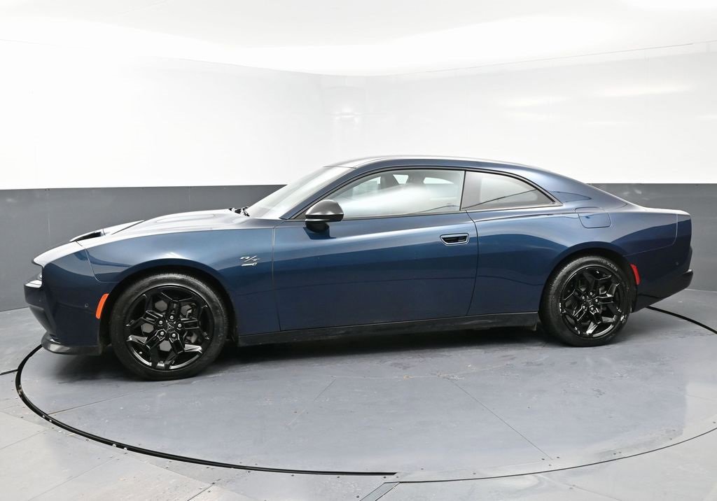 Used 2025 Dodge Charger R/T w/ Sun & Sound Package image 6