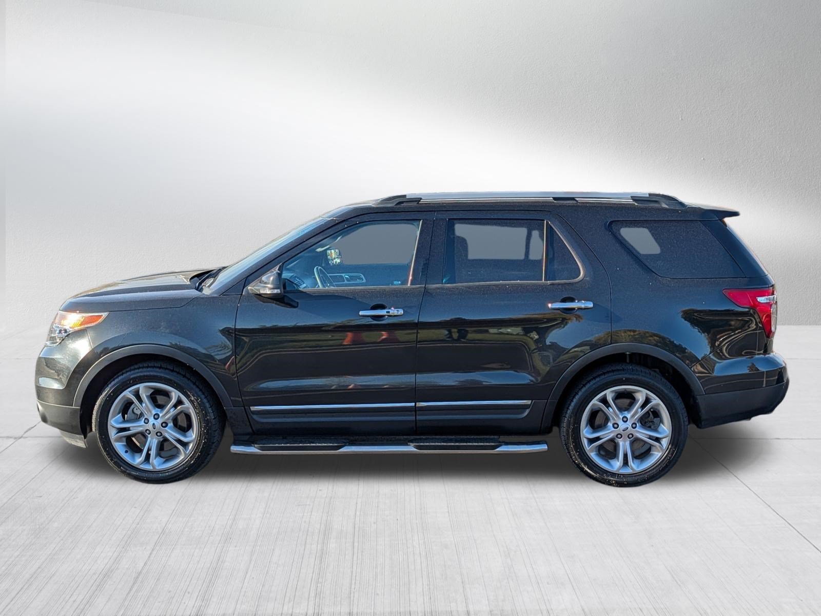 Used 2015 Ford Explorer Limited AWD/4WD image 4