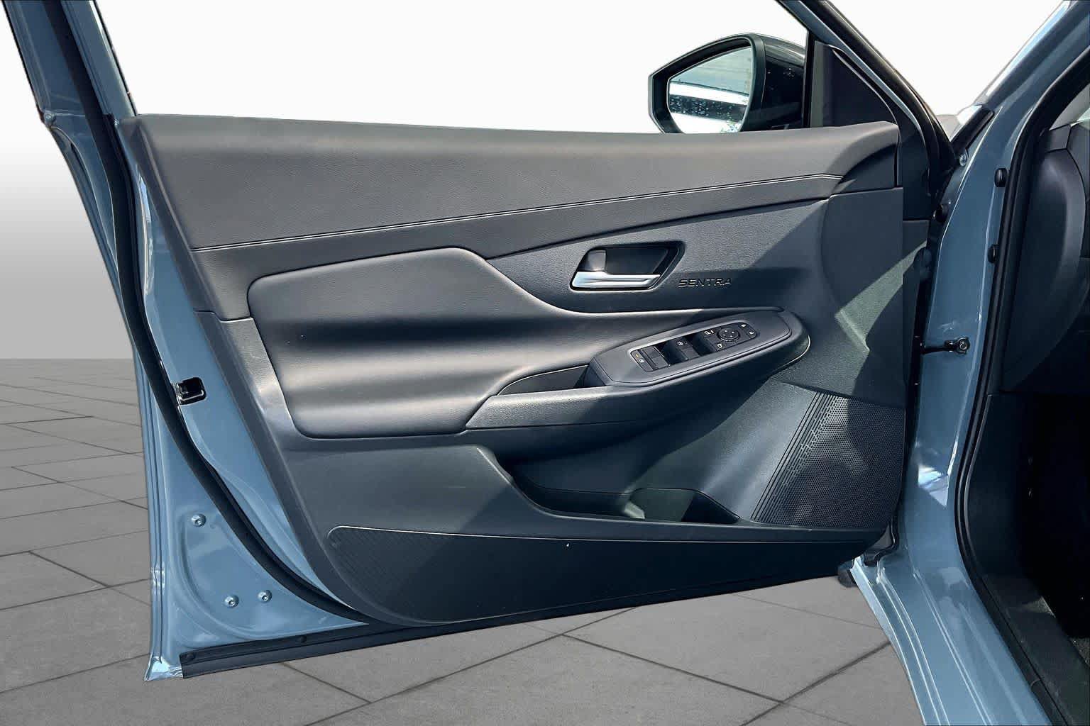 New 2026 Nissan Sentra SV w/ SV Convenience Package FWD image 10