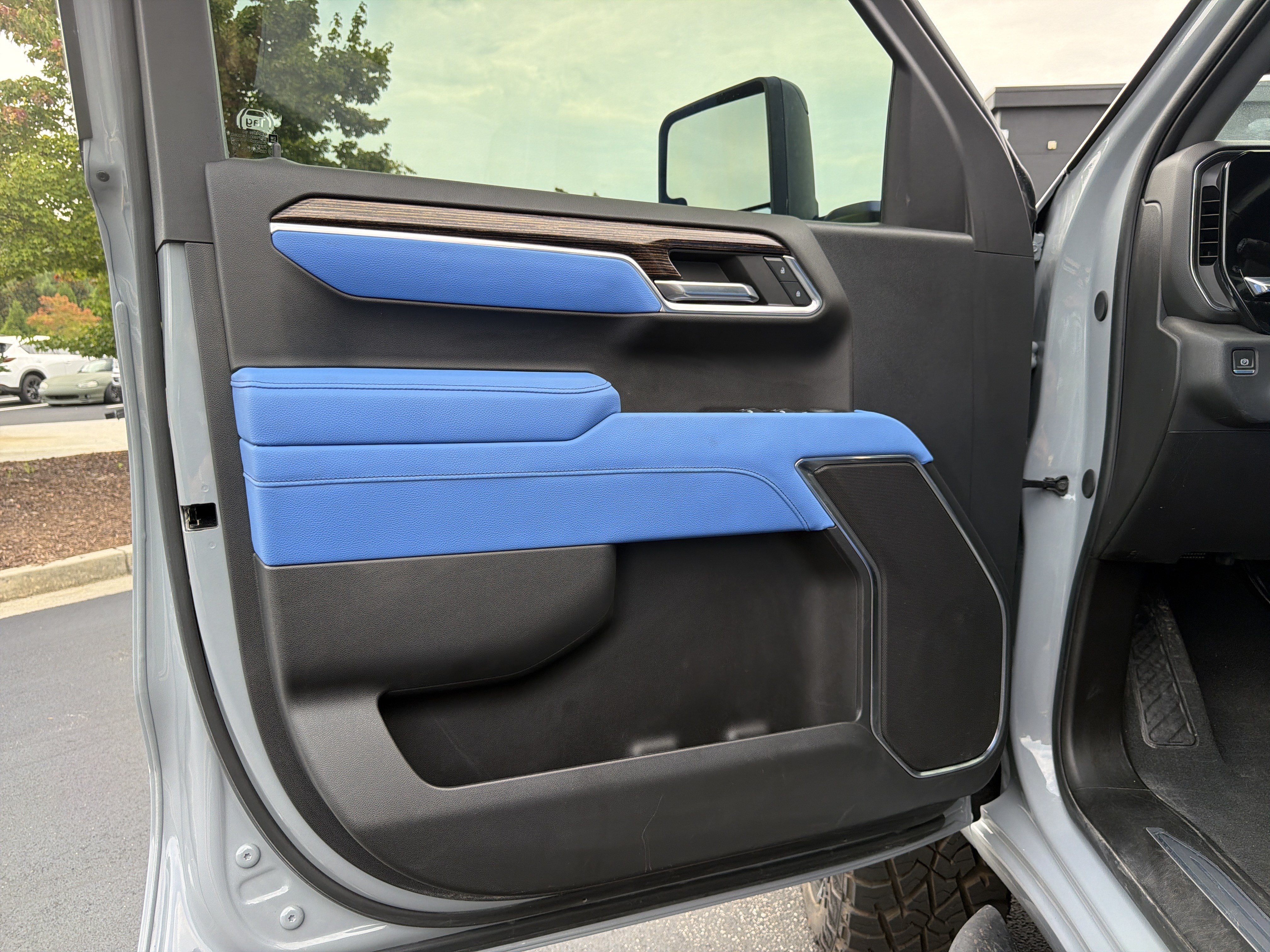 Used 2024 GMC Sierra 1500 Elevation AWD/4WD image 24