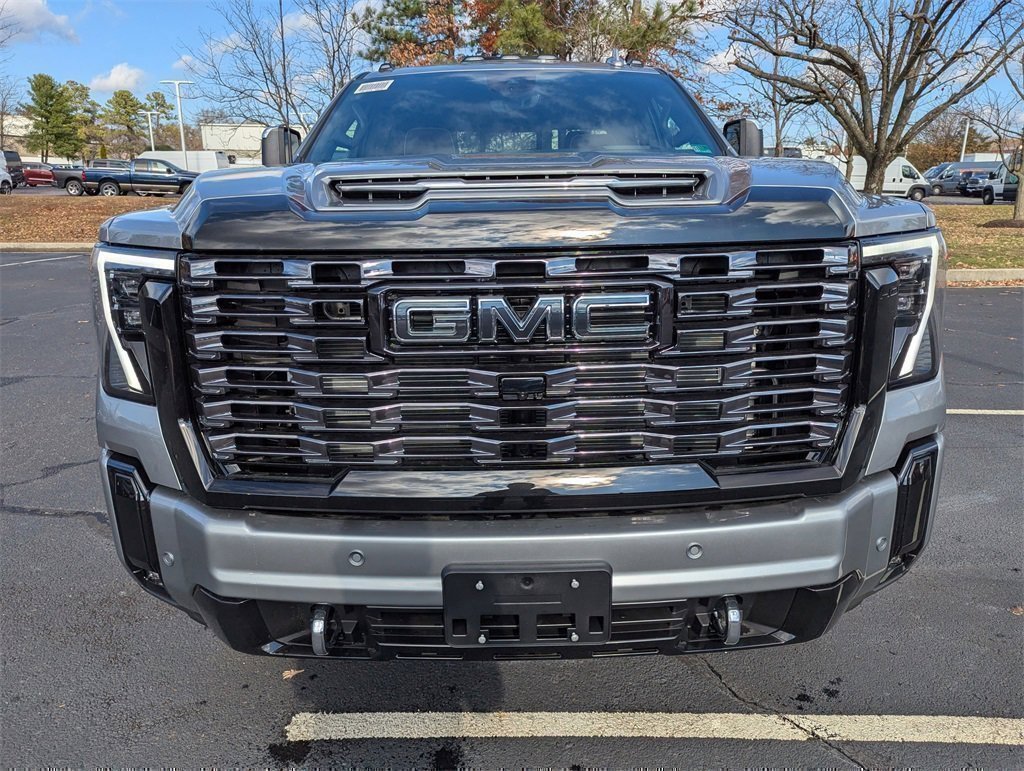 New 2026 GMC Sierra 3500 Denali Ultimate image 3