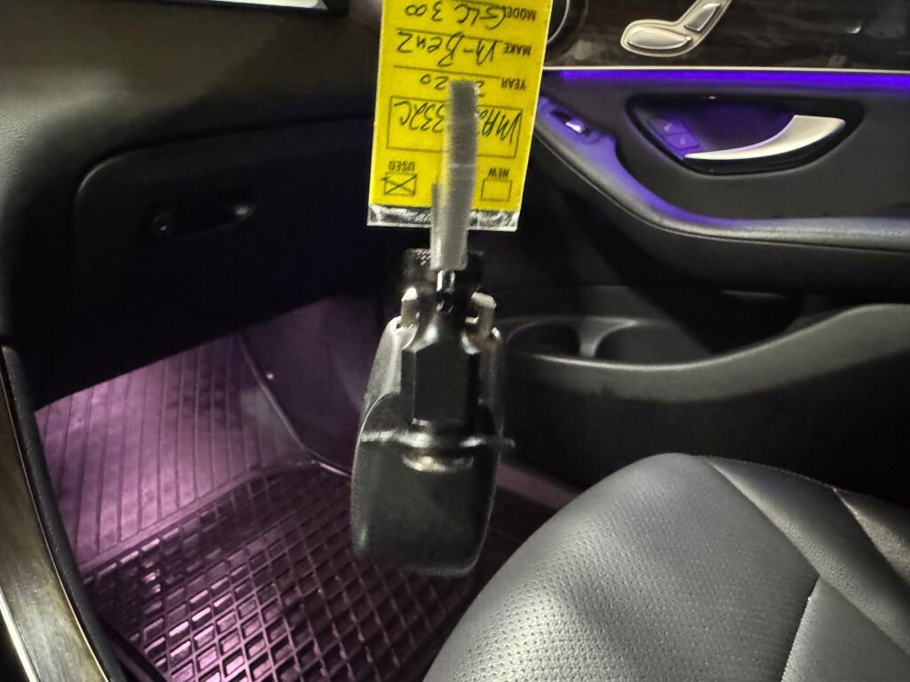 Used 2020 Mercedes-Benz GLC 300 4MATIC Coupe image 10