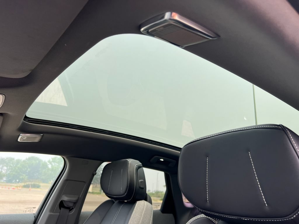 New 2026 Cadillac Optiq Luxury 1 AWD/4WD image 7