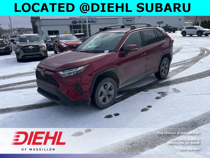 Used 2022 Toyota RAV4 XLE w/ Convenience Package image 5