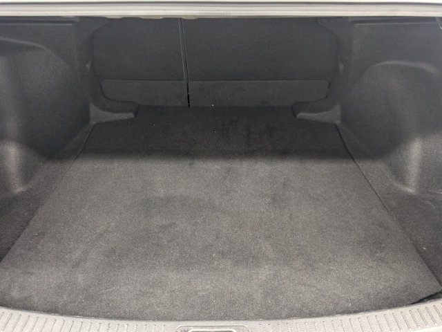 Used 2024 Toyota Corolla LE FWD image 31