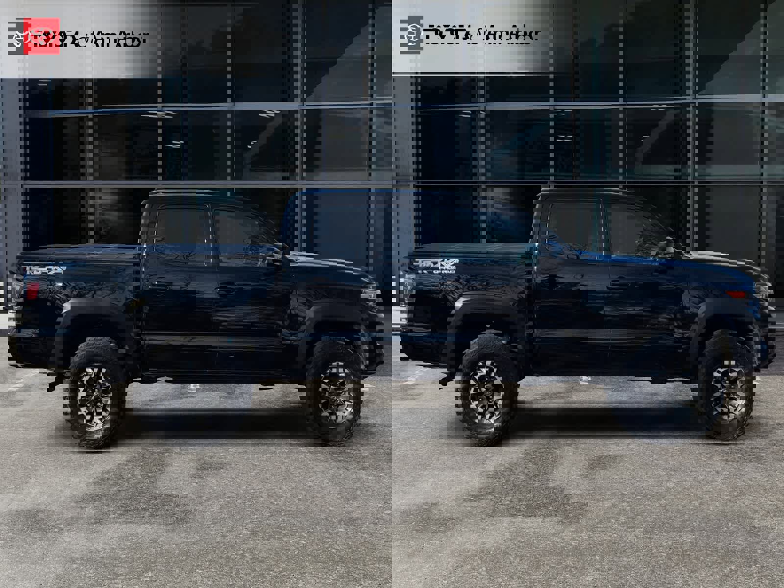 Used 2023 Toyota Tacoma TRD Off-Road w/ Advanced Technology Package image 10