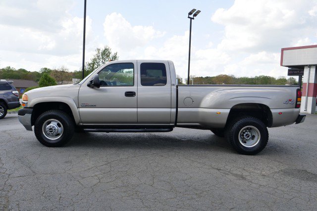 Used 2001 GMC Sierra 3500 4x4 Extended Cab image 25