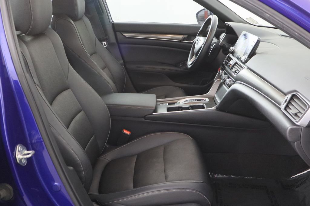 Used 2019 Honda Accord Sport image 16