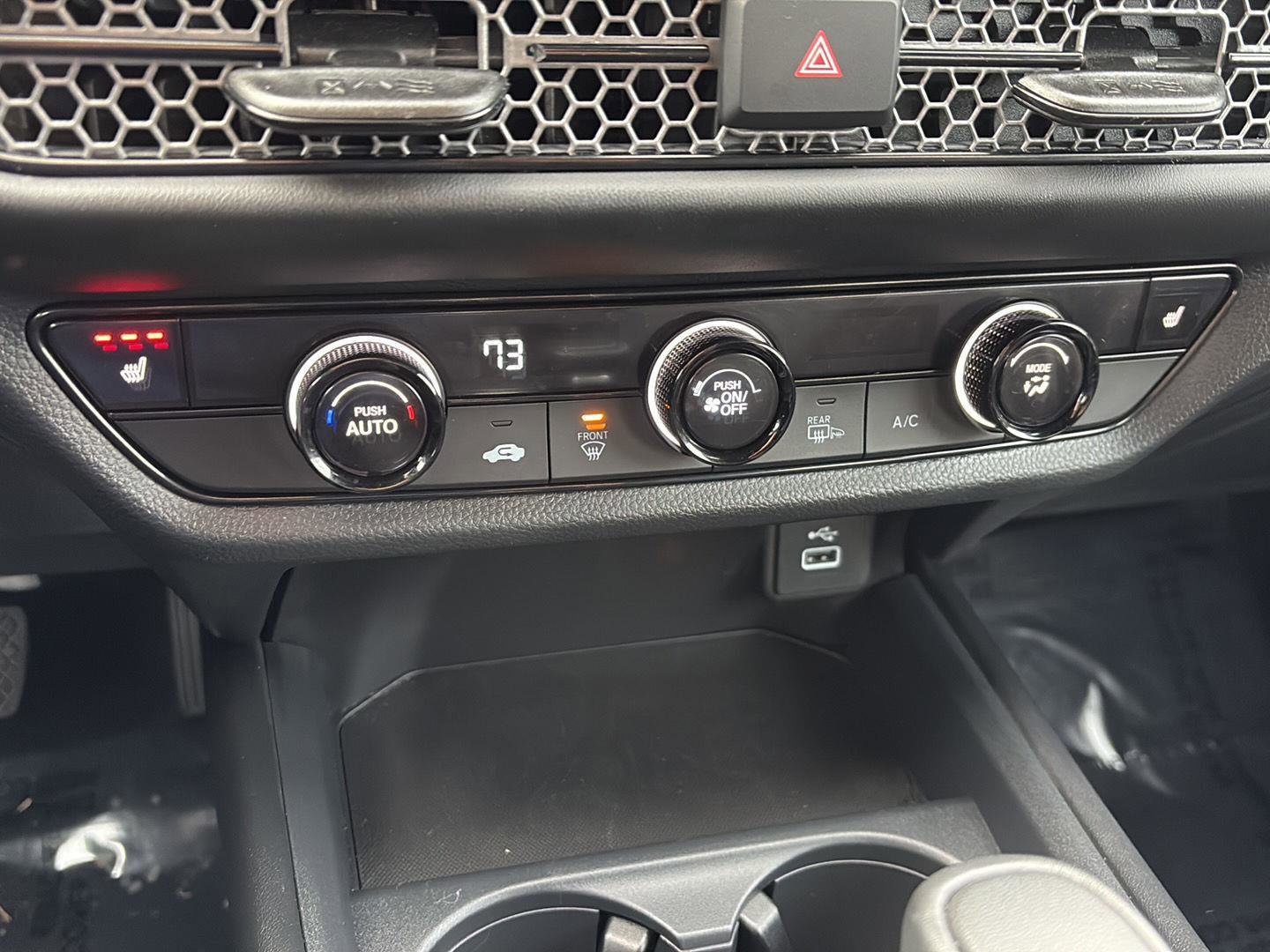 Certified 2025 Honda HR-V Sport image 21