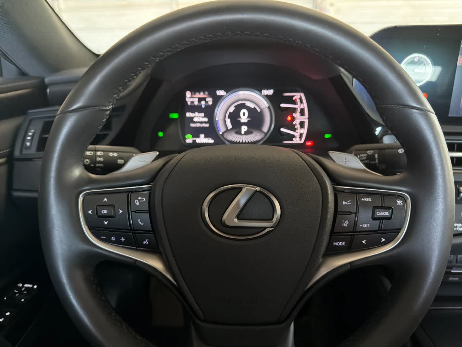 Used 2022 Lexus ES 300h w/ Premium Package FWD image 23