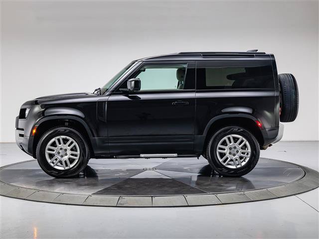 Used 2023 Land Rover Defender 90 S AWD/4WD image 2