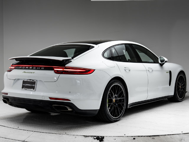 Used 2019 Porsche Panamera 4 AWD/4WD image 36
