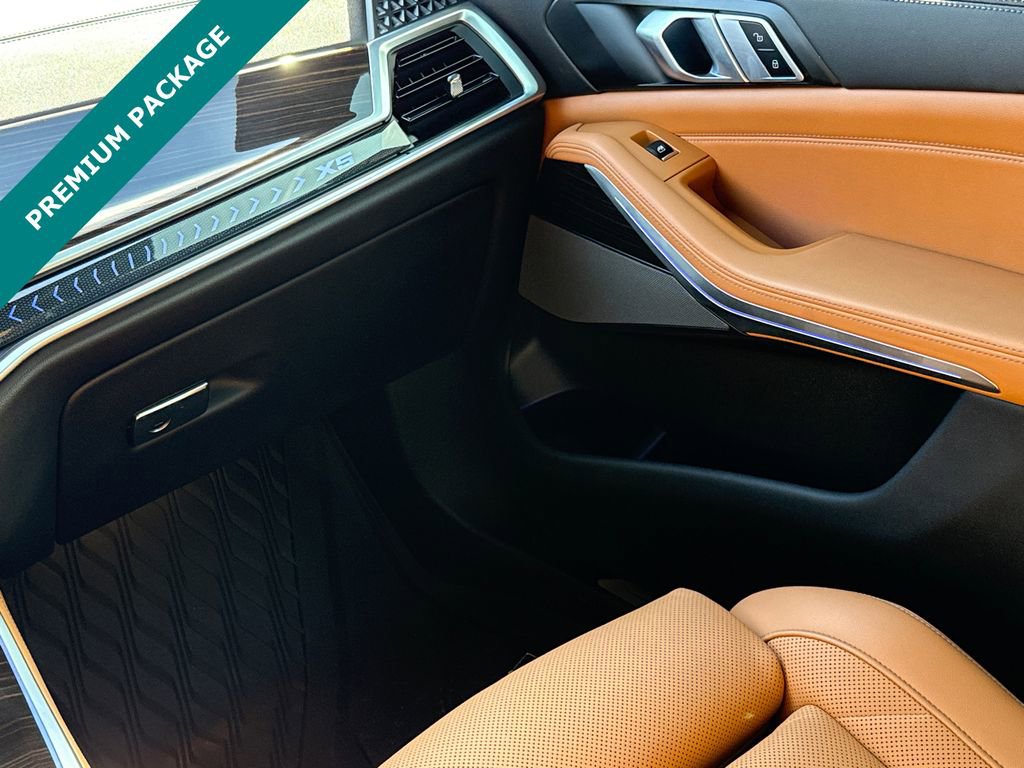 Used 2024 BMW X5 sDrive40i w/ Parking Assistance Package image 14