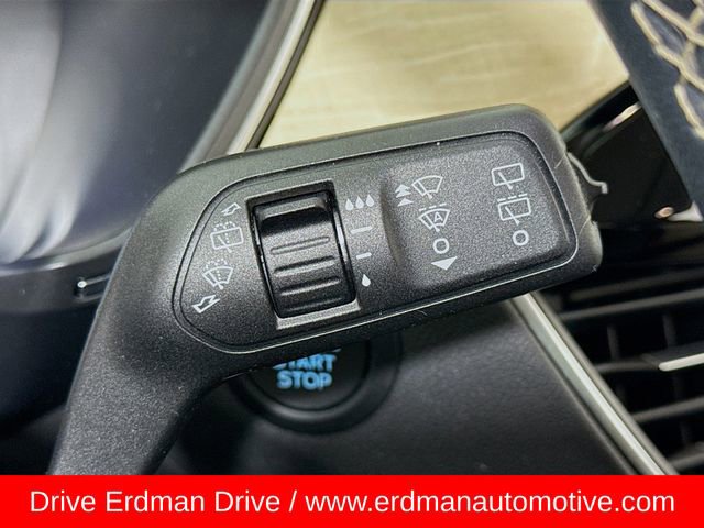 Used 2022 Ford Escape Titanium w/ Titanium Elite Package image 16