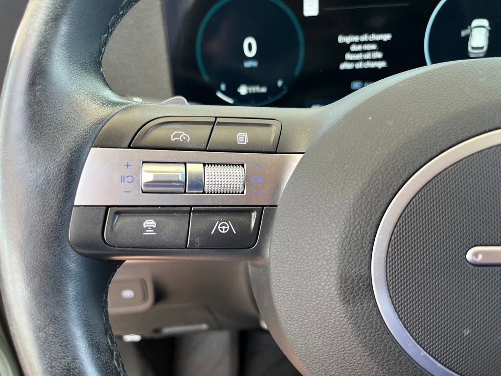 Used 2024 Hyundai Kona Limited FWD image 18