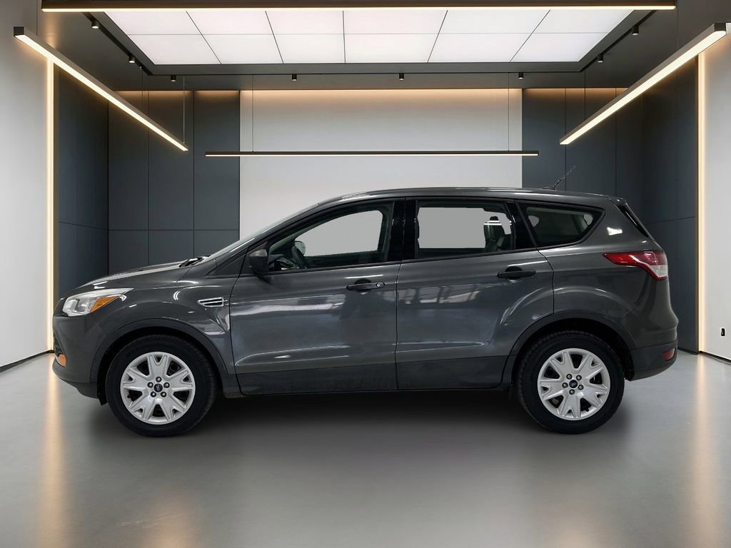 Used 2016 Ford Escape S FWD image 2